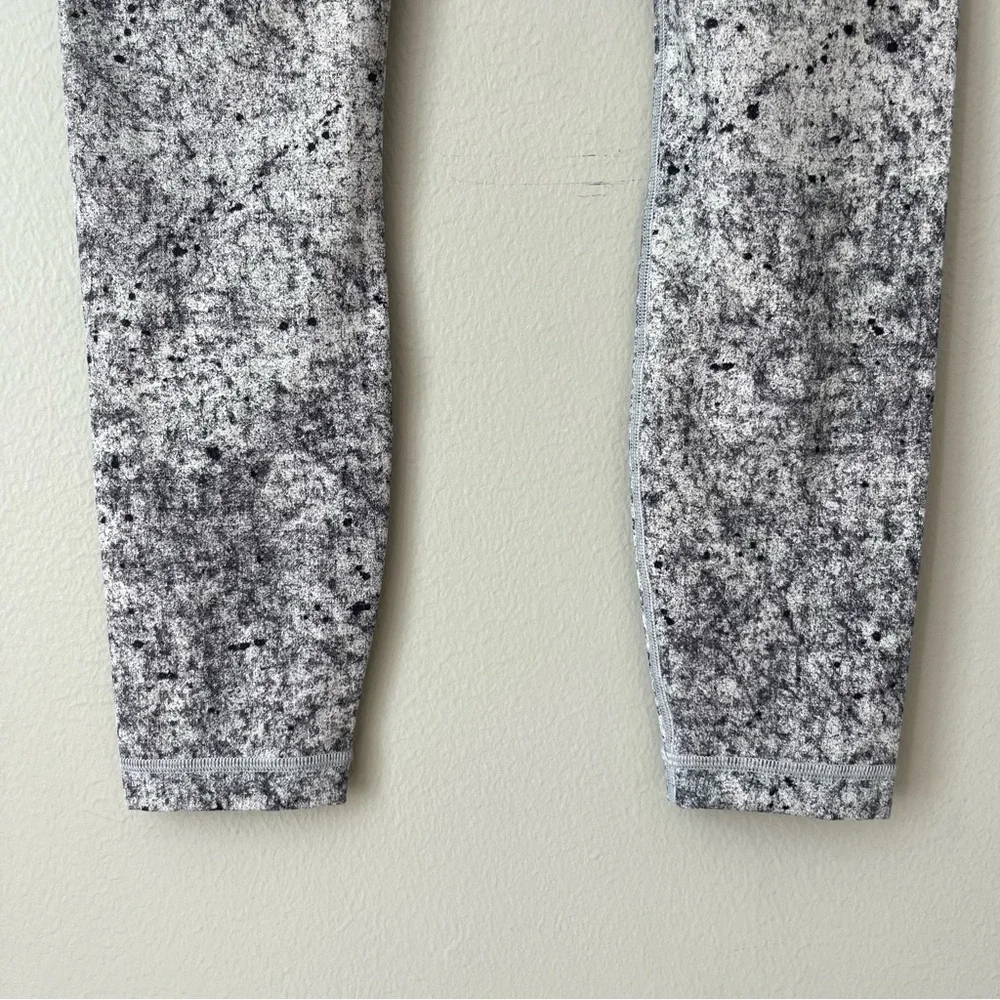 Lululemon Wunder Under HR 7/8 Tight 25” / Antiqued Alpine White Multi / SZ‎ 4